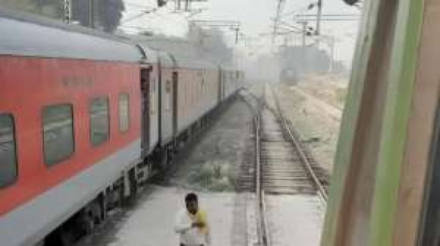 Two Trains Face-To-Face on Same Track in UP, Major Rail Accident Averted in Varanasi - PWCNews