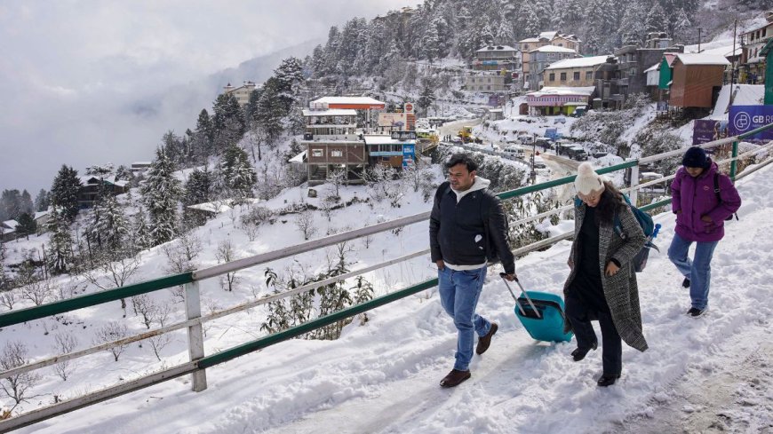 शिमला के 70 प्रतिशत होटल फुल, बर्फबारी से हिमाचल में 233 सड़कें बंद; मौसम विभाग ने जारी किया अलर्ट