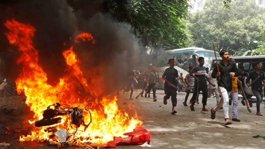 बांग्लादेश में फिर भड़की हिंसा, उपद्रवियों ने कॉक्स बाजार एयरबेस पर अचानक बोला धावा, 1 की मौत