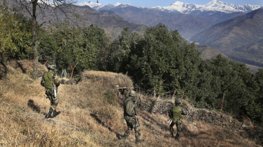 India Vs Pakistan: पहलगाम को लेकर LoC पर तनाव भारी, पाकिस्तान लगातार कर रहा गोलीबारी