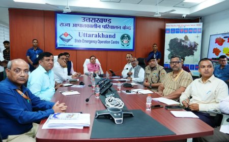 बारिश के चलते सीएम धामी ने अलर्ट मोड पर रहने के दिए निर्देश, सुरक्षा कदम उठाने की आवश्यकता