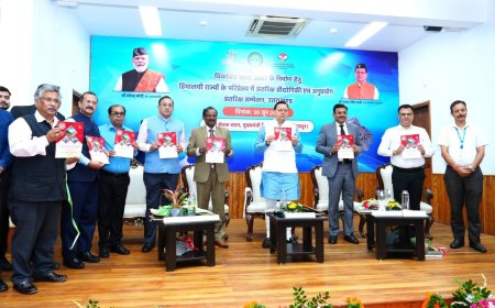 देहरादून में 'विकसित भारत' पर सम्मेलन में सीएम धामी का महत्वपूर्ण योगदान