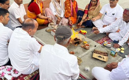 चम्पावत: गुरु पूर्णिमा पर भव्य हवन यज्ञ का आयोजन