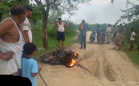 अमेठी में चलती स्कूटी में आग: नर्सिंग छात्रा ने बचाई अपनी जान