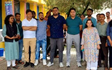 डॉक्टरों और पैरामेडिकल स्टाफ का ओपीडी बहिष्कार, समाज में वायरल अभद्र टिप्पणियों का विरोध