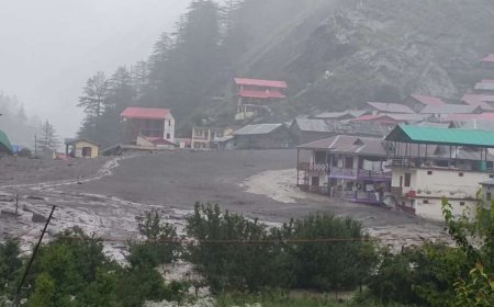Uttarkashi: धराली गांव में बादल फटने की घटना पर पीएम मोदी और गृह मंत्री की संवेदनाएं, सीएम धामी से चर्चा