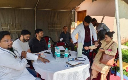 धराली आपदा: स्वास्थ्य विभाग की सक्रियता से राहत कार्यों में तेजी, सचिव आर राजेश कुमार की निगरानी