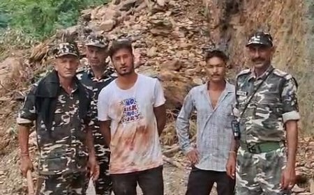 लोहाघाट: पंचेश्वर क्षेत्र में भूस्खलन, एक युवक की मौत, दूसरी को मिली प्रशासन से मदद