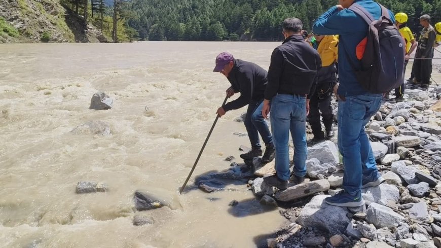 हर्षिल में बनी झील को पंचर करने की कवायद