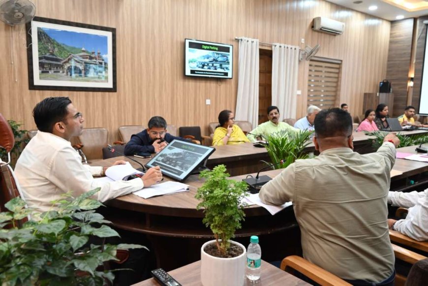 देहरादून: जिला चिकित्सालय के सभी प्रस्तावों को मौके पर मंजूरी