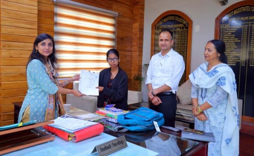 राधिका की शिक्षा को मिले पंख, DM स्वाति भदौरिया की पहल से खुला उच्च शिक्षा का रास्ता