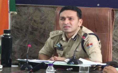 हल्द्वानी में एसएसपी का सख्त कदम, दो पुलिसकर्मी निलंबित और दो लाइन हाजिर