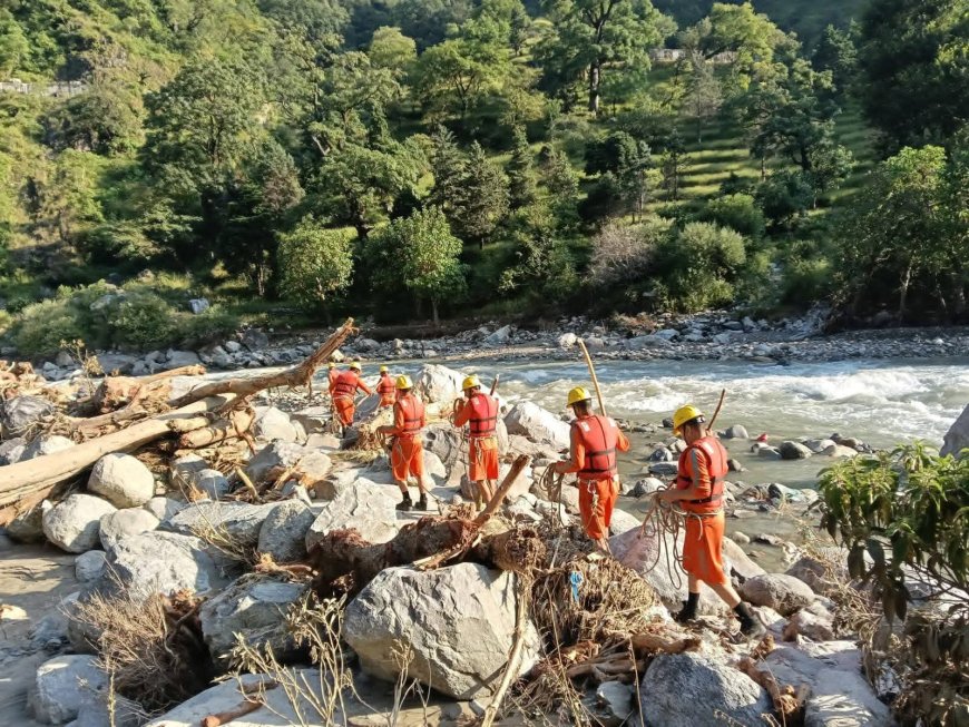 चमोली के नंदानगर में आपदा से प्रभावित क्षेत्रों में रेस्क्यू अभियान समापन