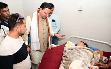 सड़क हादसे में सिंगर पवनदीप राजन की मां हुईं घायल, सीएम धामी ने अस्पताल पहुंच कर जाना हाल