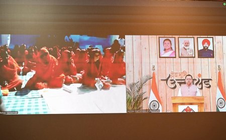 सीएम धामी धन्वंतरि महोत्सव वर्चुअल शामिल हुए