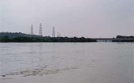 देहरादून : डाकपत्थर बैराज में मिला व्यक्ति का शव मिला, फैली सनसनी, जांच में जुटी पुलिस