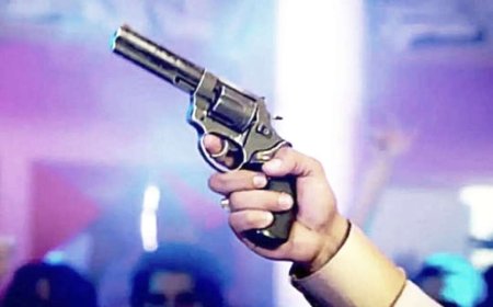 देहरादून: सरकारी अस्पताल के बाहर युवक को मारी गोली, मची अफरा-तफरी