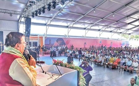 मुख्यमंत्री ने सरदार पटेल को श्रद्धांजलि अर्पित कर प्रदेशवासियों को दी राष्ट्रीय एकता दिवस की शुभकामना