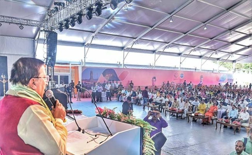 मुख्यमंत्री ने सरदार पटेल को श्रद्धांजलि अर्पित कर प्रदेशवासियों को दी राष्ट्रीय एकता दिवस की शुभकामना