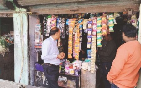 चम्पावत में चोरों ने किराने की दुकान में लगाई सेंध, अखरोट काजू बादाम, सिगरेट व नगदी उड़ा ले गए