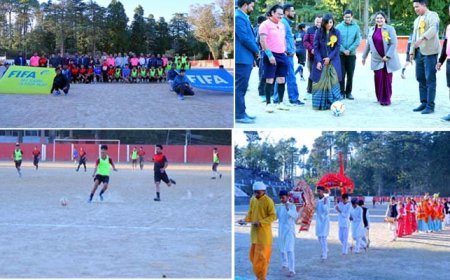 कंडोलिया में राज्य स्तरीय फुटबॉल प्रतियोगिता का शुभारंभ, राज्य भर से 14 टीमें पहुंची पौड़ी, पहले मुकाबले में बागेश्वर ने पौड़ी को 2-1 हराया