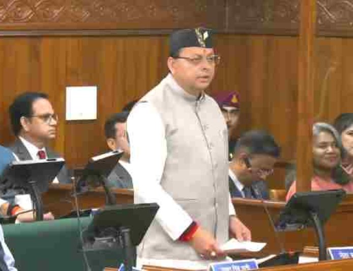 देहरादून विधानसभा में महिला वर्ल्ड कप जीत पर गूंजा तालियों का शोर