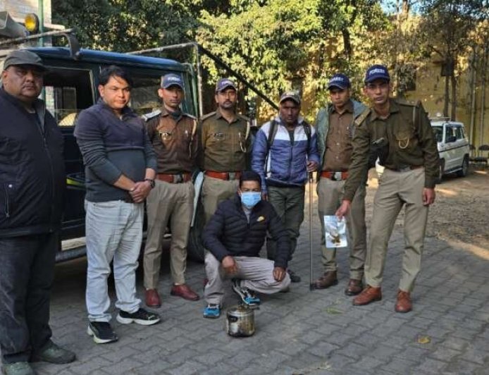 रुद्रप्रयाग: हिमालयन घुरल का अवैध शिकार करने वाले को दबोचा