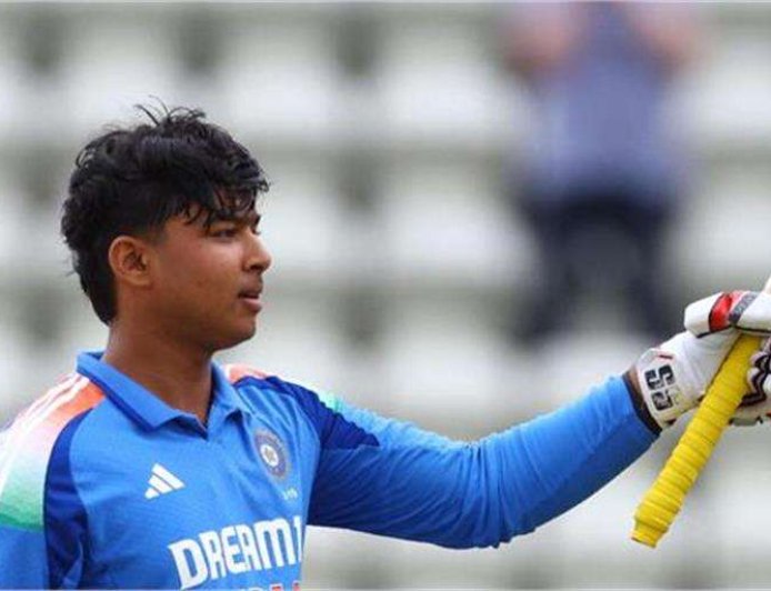 वैभव सूर्यवंशी के 14 छक्कों ने टी20 क्रिकेट में मचाया तहलका, क्रिकेट जगत भी रह गया दंग