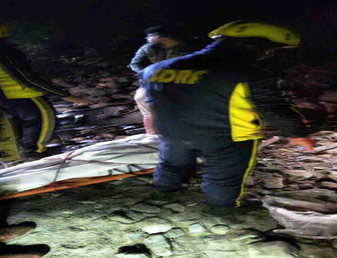 शादी में सम्मिलित होने हल्द्वानी आ रहे चार टीचर राति घाटशिप्रा नदी में कार सहित समाये