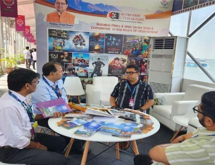 वेव्स फिल्म बाज़ार 2025 में बना उत्तराखंड पवेलियन रहा आकर्षण का केंद्र, देश-विदेश के फिल्म निर्माता और निर्देशकों ने उत्तराखंड में शूटिंग के लिए दिखाई रुचि
