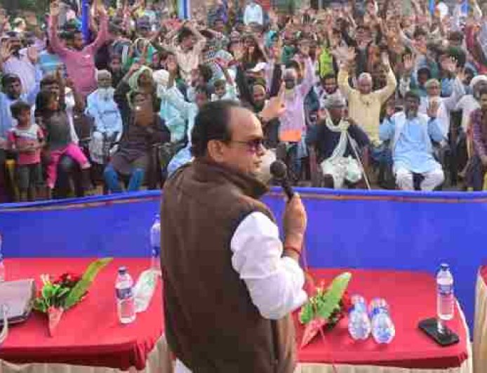 जाने क्यों इरफान अंसारी के बयान से SIR विवाद भड़का, चुनाव आयोग सख्त