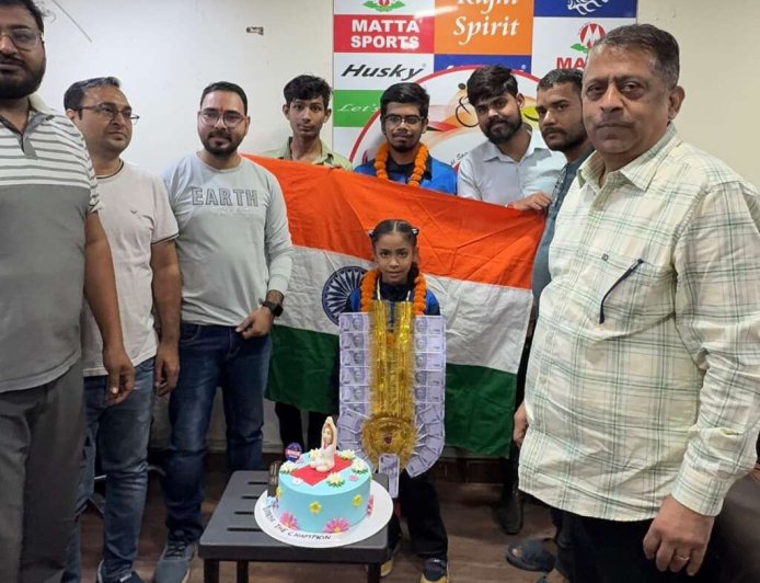 राष्ट्रीय गौरव: 7 वर्षीय योगिनी वान्या शर्मा बनीं UYSF की सबसे कम उम्र की ब्रांड एंबेसडर