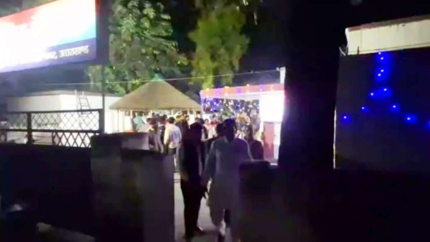 उत्तराखंड : दुल्हन ने युवक से बात की तो चढ़ा दूल्हे का पारा, देखते ही देखती शादी में हो गई मारपीट