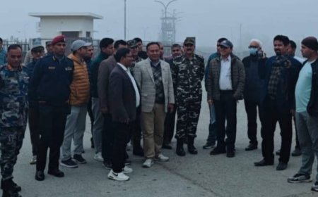 टनकपुर : नेपाल के सिंचाई एवं ऊर्जा मंत्री ने किया नहर का निरीक्षण