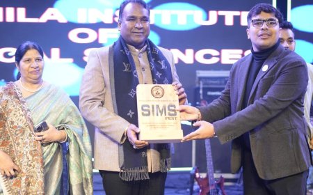 SIMS फेस्ट–2025 में छात्रों की प्रतिभा और कलाकारों का जलवा
