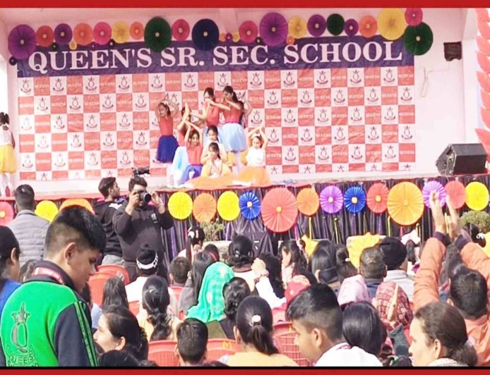 क्वींस सीनियर सेकेंडरी स्कूल हल्द्वानी में धूमधाम से मनाया गया वार्षिकोत्सव