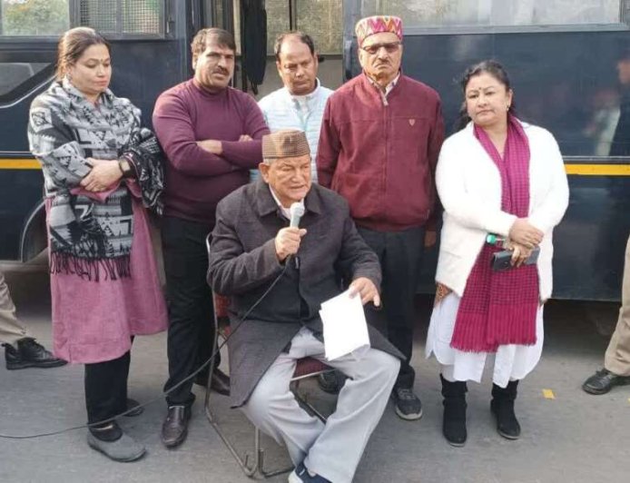 AI वीडियो को लेकर हरीश रावत का BJP कार्यालय कूच