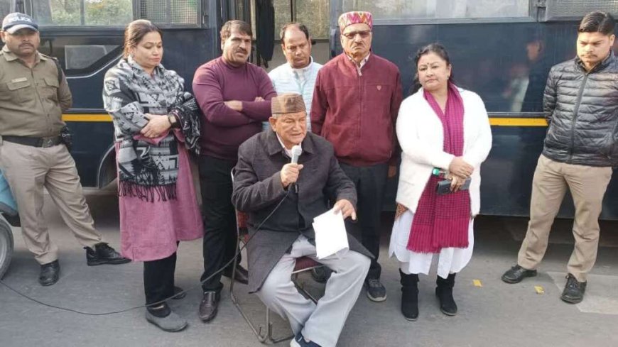 AI वीडियो को लेकर हरीश रावत का BJP कार्यालय कूच