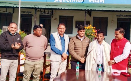 लालकुआं: 77वें गणतंत्र दिवस पर दुग्ध संघ व प्रेस क्लब में यादगार पल