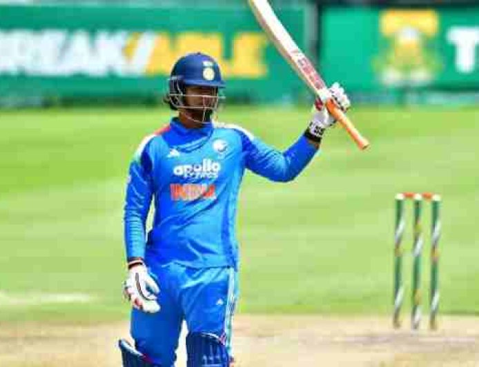 14 साल की उम्र में तूफान! वैभव सूर्यवंशी ने यूथ ODI में ठोका धमाकेदार शतक