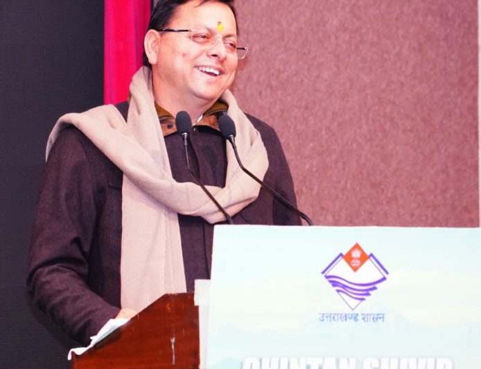 उत्तराखंड: होमगार्ड वर्दी घोटाले में अमिताभ श्रीवास्तव को सस्पेंड किया गया