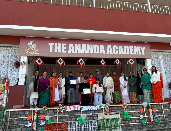 आनन्दा एकेडमी डहरिया में धूमधाम से मनाया गया गणतंत्र दिवस