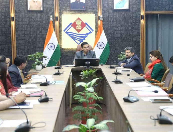 देहरादून: निराश्रित, बेसहारा गोवंश संरक्षण के लिए जिला प्रशासन ने स्वीकृत किए नए आश्रय