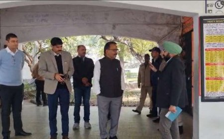 हल्द्वानी: दलालों से मुक्त होगा अब RTO दफ्तर , डीएम ने औचक निरीक्षण कर दिए यह कड़े निर्देश