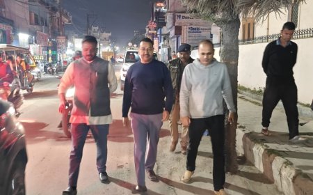 जागा प्रसाशन डीएम आदेश बाद अधिकारी मौका स्थल पर 