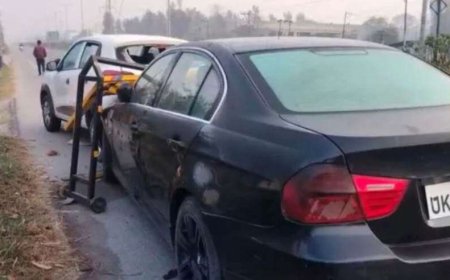 देहरादून: तेज रफ्तार BMW ने पुलिस अधिकारियों को मारी टक्कर, चेक पोस्ट पर बैरियर तोड़ा, दो घायल