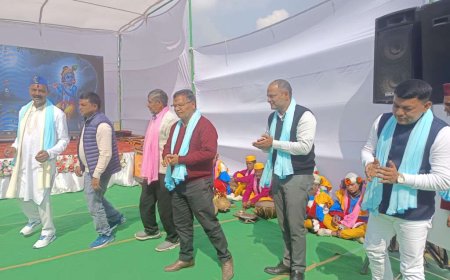 चम्पावत : सीएम धामी ने किया कलश कला समिति के होली महोत्सव का शुभारंभ