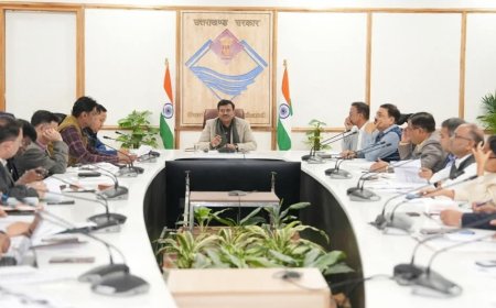 चारधाम यात्रा की तैयारियों को लेकर मुख्य सचिव ने की समीक्षा बैठक