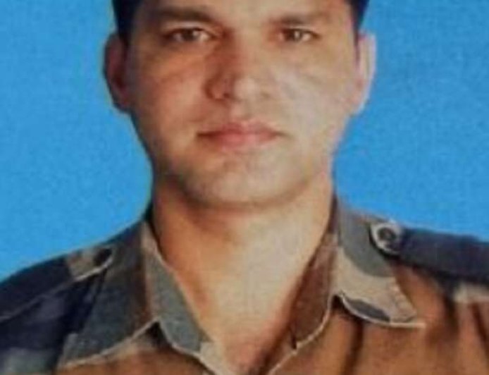 बनबसा : छुट्टी पर घर आए फौजी की अचानक तबियत बिगड़ने से हुई मौत