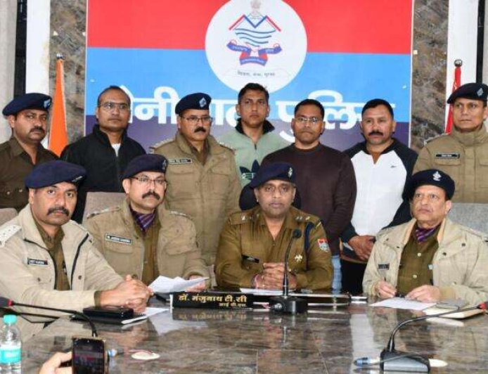 हल्द्वानी के दोहरे हत्याकांड का खुलासा : शराब पीने के बाद हुई छेड़छाड़ और विवाद, चार आरोपी गिरफ्तार